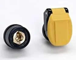 Vestavěná zdířka K35 – K70 se sklopnou krytkou