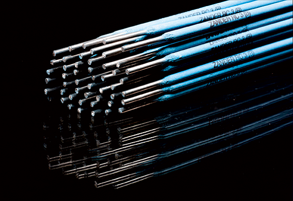 Elektroda Zander Kb CROMO1 pro svařování žáropevných 1% Cr 0,5% Mo ocelí.