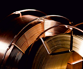 TopCore 742B - plněná elektroda s bazickou náplní pro svařování termomechanicky zpracovaných, jemnozrnných oceli s mezí kluzu do 690N/mm2 pod tavidlem